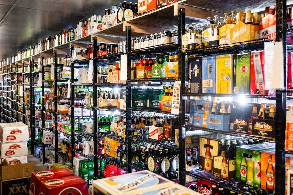Conifer Village Liquors | 27182 Main St, Conifer, CO 80433, USA | Phone: (303) 838-6086