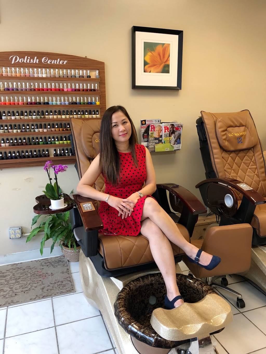 Golden Nails & Spa | 3409 W McGraw St, Seattle, WA 98199, USA | Phone: (206) 283-0819