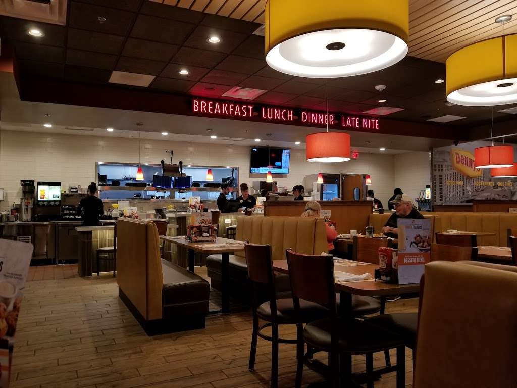 Dennys | 420 E W Deer Springs Way, North Las Vegas, NV 89084, USA | Phone: (702) 625-5304