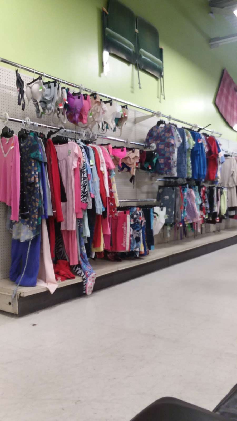 Goodwill Store | 6775 S Emerson Ave, Indianapolis, IN 46237, USA | Phone: (317) 783-2942