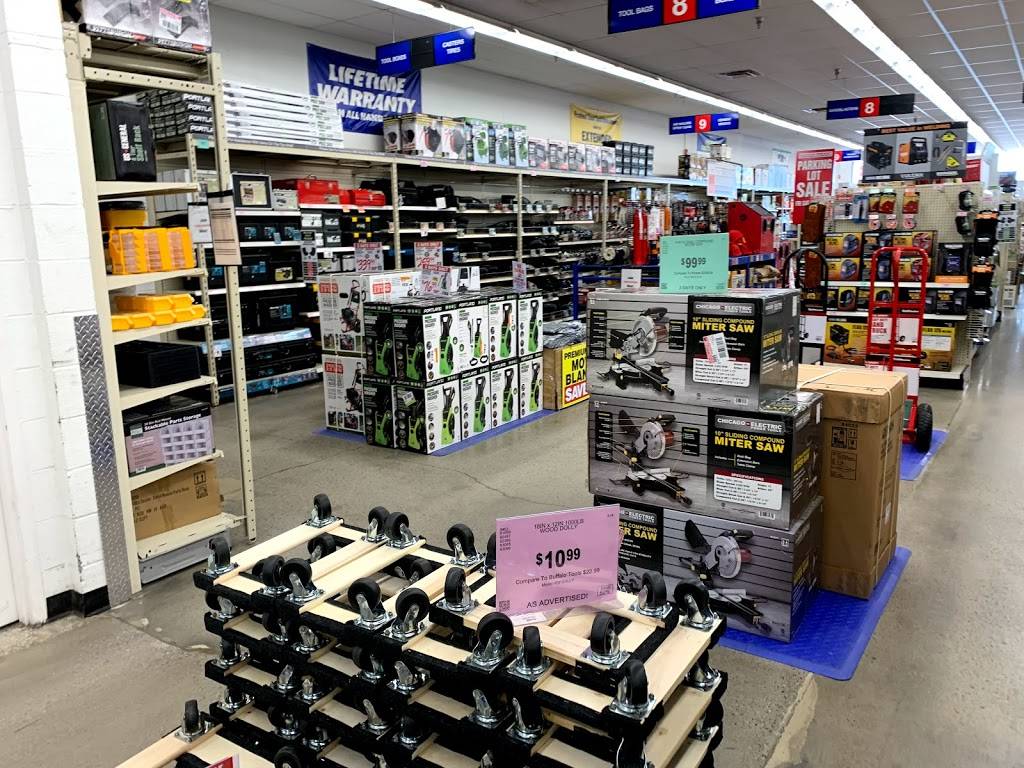 Harbor Freight Tools | 2300 Lebanon Pike, Nashville, TN 37214, USA | Phone: (615) 232-9430