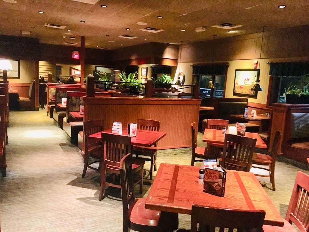 Red Lobster | 520 US-46, Wayne, NJ 07470, USA | Phone: (973) 785-3114