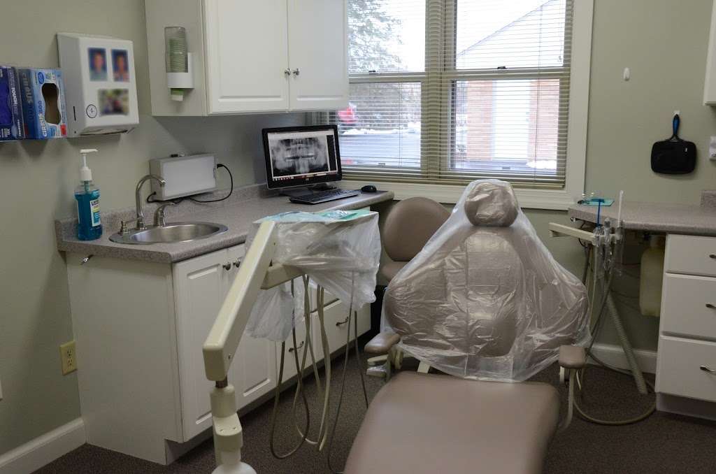 Brookfield Dentistry | 13965 W Burleigh Rd #200, Brookfield, WI 53005, USA | Phone: (262) 786-8440