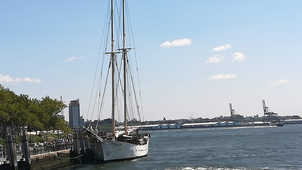 Statue Cruises | Castle Clinton National Monument, Battery Park - Liberty Island, New York, NY 10004, USA | Phone: (877) 523-9849