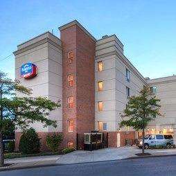 Fairfield Inn by Marriott New York LaGuardia Airport/Flushing | 28-66 College Point Blvd, Flushing, NY 11354, USA | Phone: (718) 888-9979