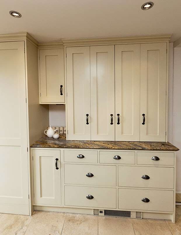 Thoroughly Wood Bespoke Kitchens - Sevenoaks Showroom | 2 Chart Ln, Brasted, Westerham TN16 1LN, UK | Phone: 01959 561018