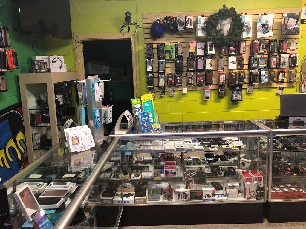 Cell Phone Repair and Accessories, Reparacion de Cellular y Acce | 8605 Long Beach Blvd, South Gate, CA 90280 | Phone: (323) 680-9142