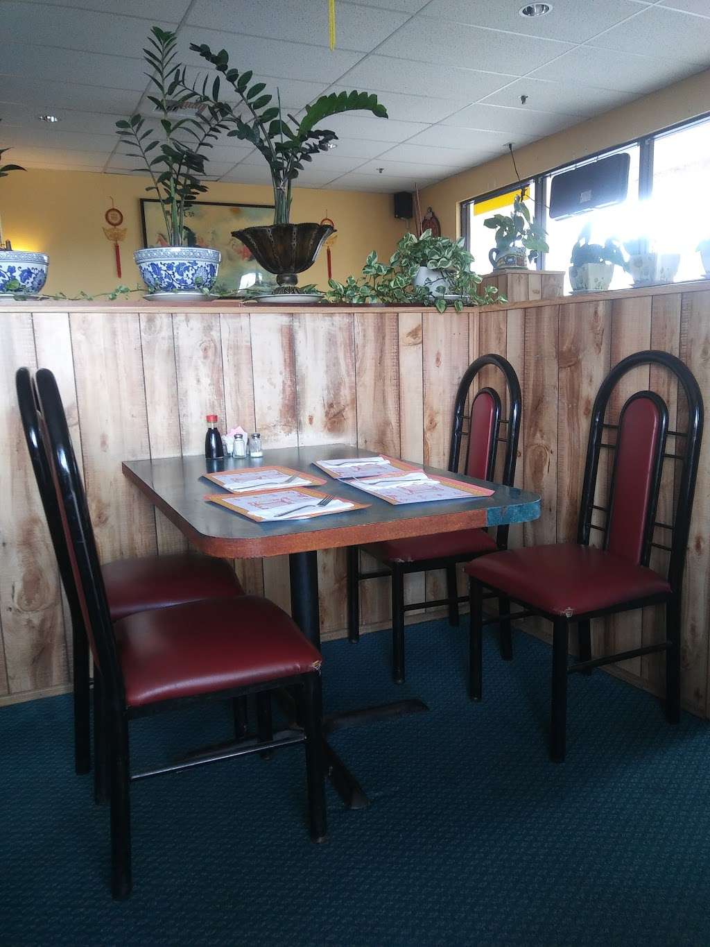 HK garden Chinese Restaurant | 1145 Pitt School Rd, Dixon, CA 95620 | Phone: (707) 678-3638