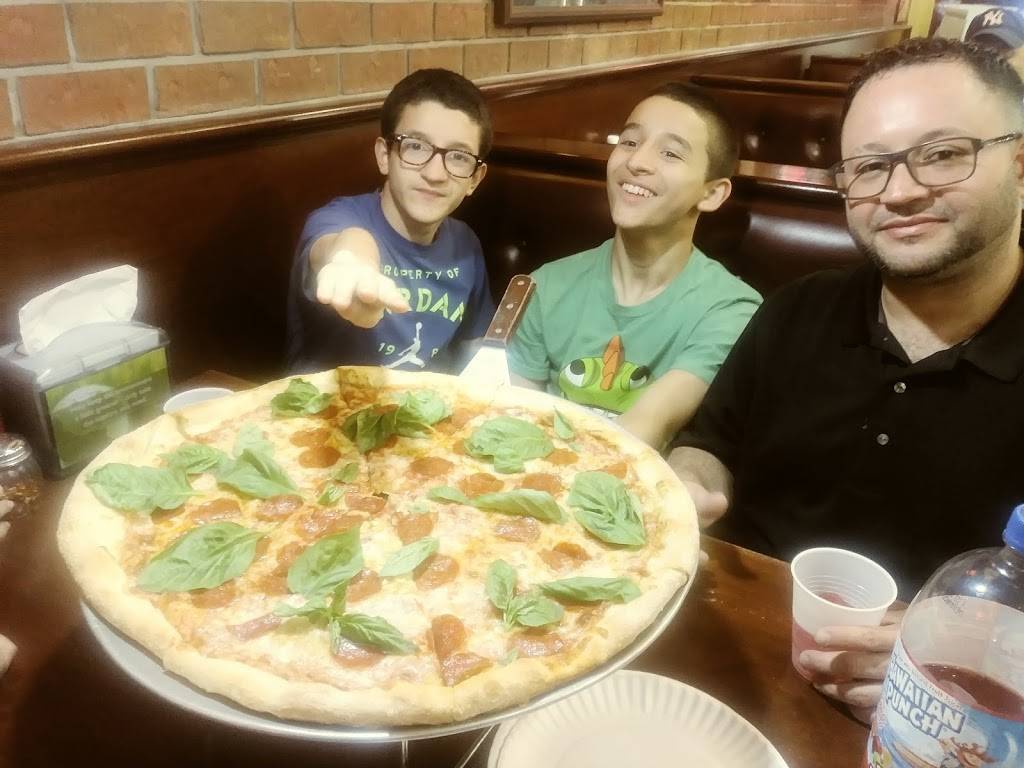 Nonna Maria Brick Oven Pizza | 4108 Tonnelle Ave., North Bergen, NJ 07047, USA | Phone: (201) 330-1671