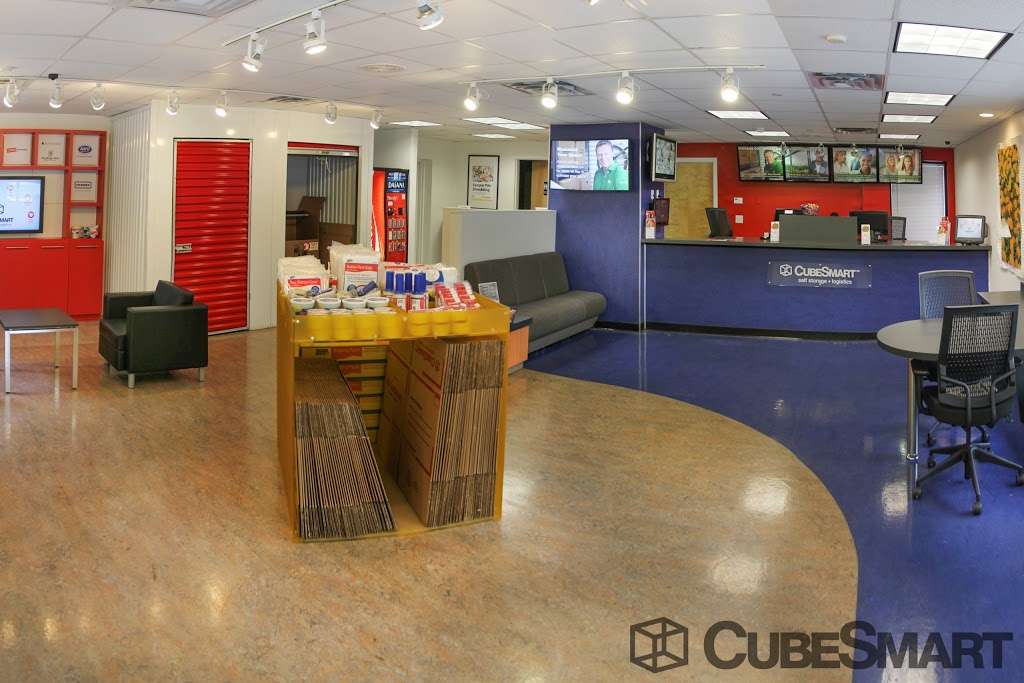 CubeSmart Self Storage | 3277 Crompond Rd, Yorktown Heights, NY 10598, USA | Phone: (914) 736-1360
