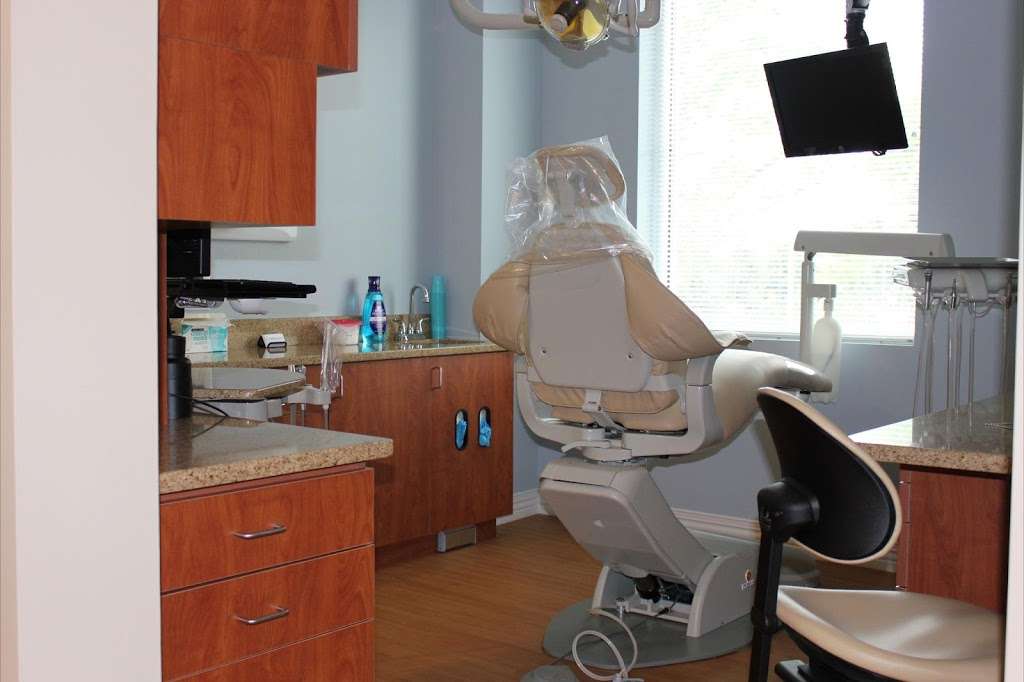 Charlotte Progressive Dentistry | 7615 Colony Rd #205, Charlotte, NC 28226 | Phone: (704) 542-7552