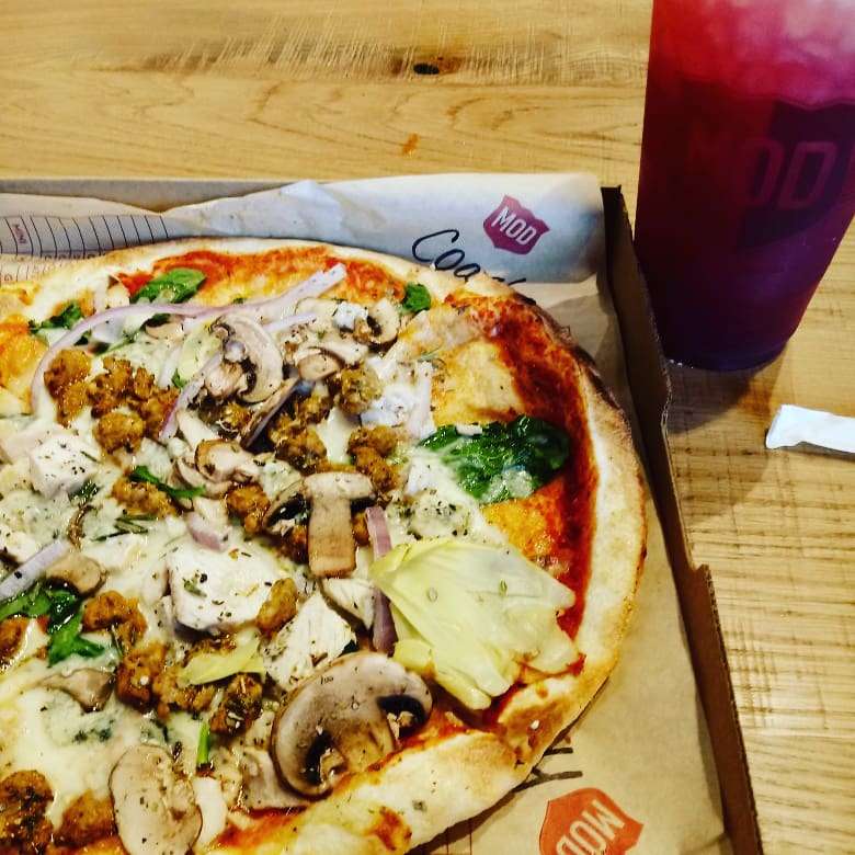 MOD Pizza | 10173 Grand Pkwy #104, Richmond, TX 77407, USA | Phone: (832) 558-5534