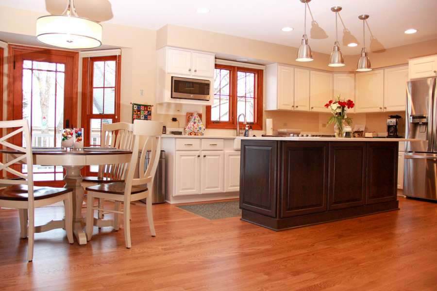 Ryno Custom Flooring Inc. | 9 Westend Dr, Algonquin, IL 60102, USA | Phone: (815) 444-7966