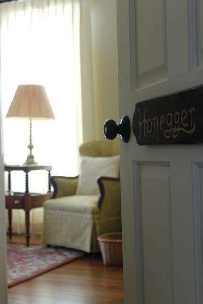 Hampsher Hotel | E Krack St, Forrest, IL 61741, USA