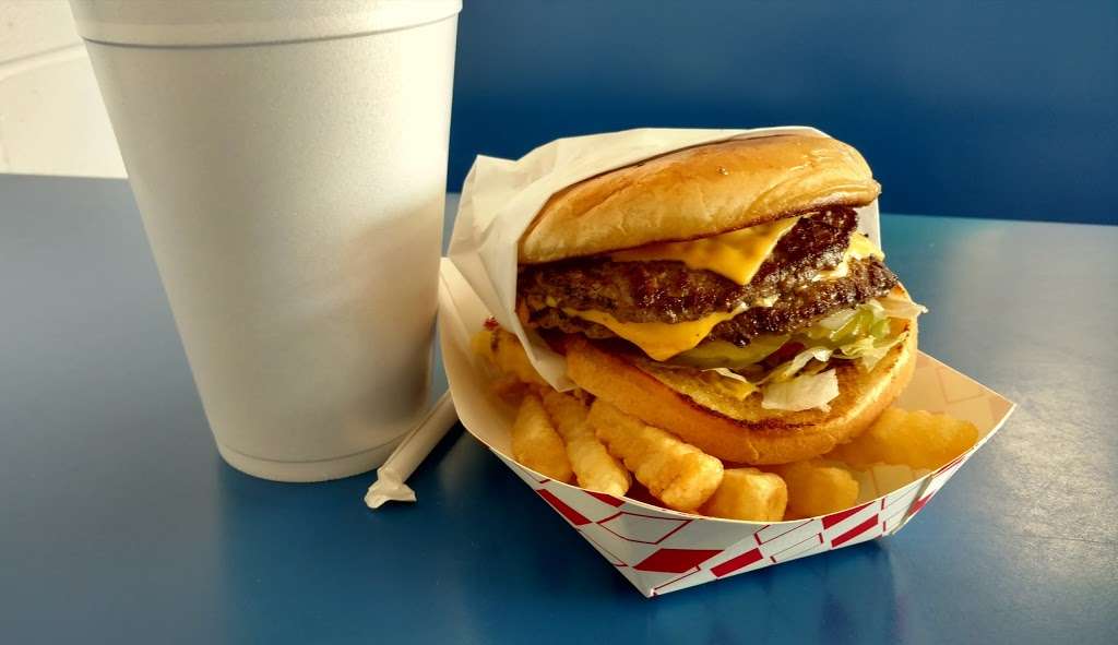 Gyros Drive Inn | 444 W Mitchell St, San Antonio, TX 78204, USA | Phone: (210) 534-8381