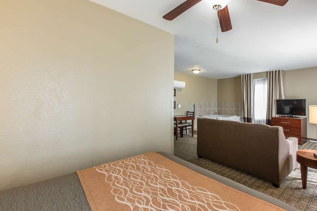 Comfort Inn & Suites Ventura Beach | 2094 E Harbor Blvd, Ventura, CA 93001 | Phone: (805) 653-5000