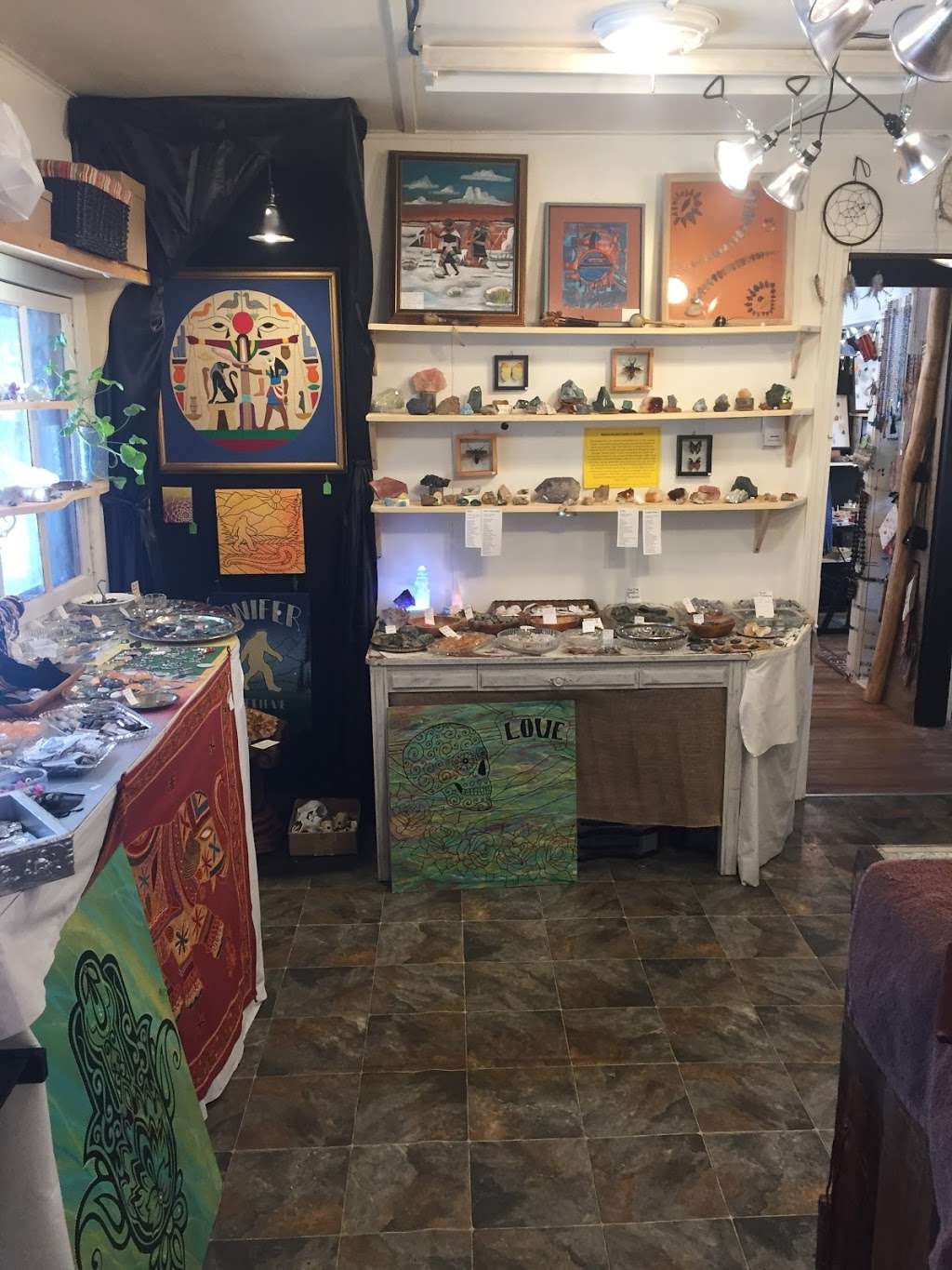 Level 7 Shaman Rock Shop | 6943 County Hwy 73, Evergreen, CO 80439, USA | Phone: (720) 883-8658