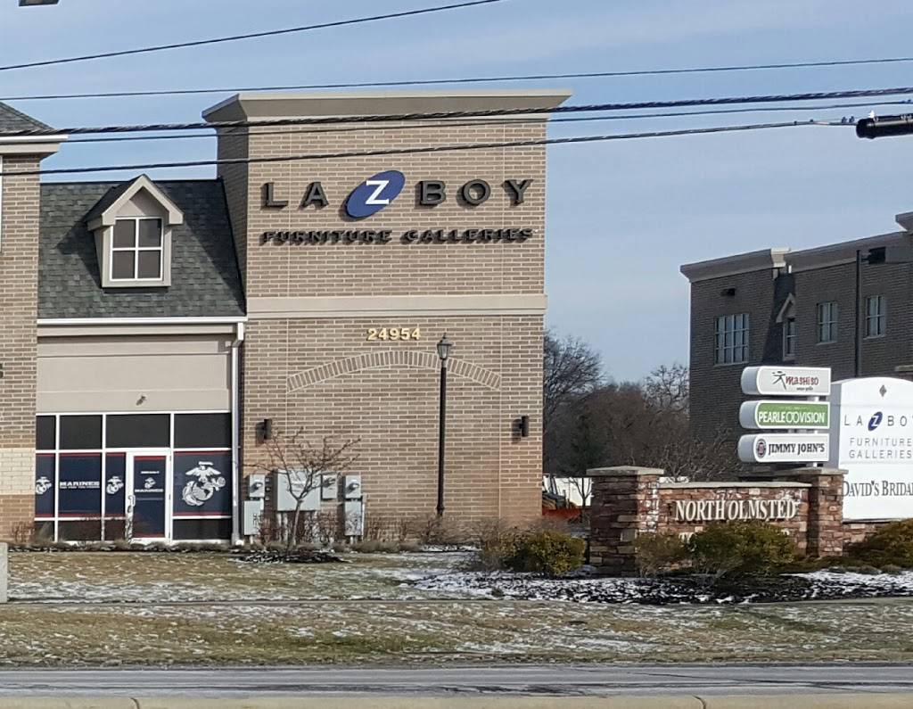 La-Z-Boy Furniture Galleries | 24954 Brookpark Rd, North Olmsted, OH 44070, USA | Phone: (440) 734-7632