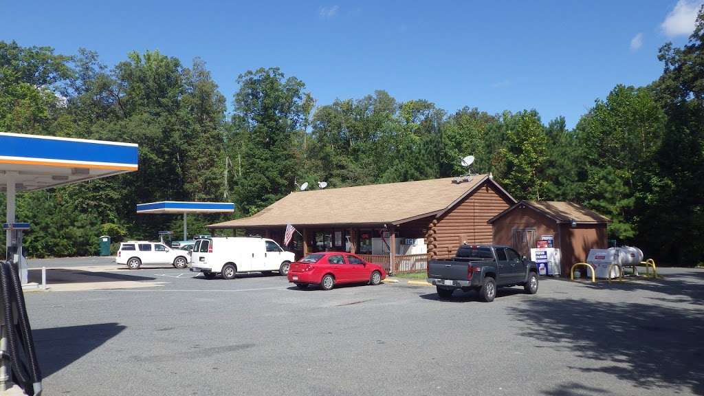 Bird Dogs Country Store | 10663 Kings Hwy, Montross, VA 22520, USA | Phone: (804) 493-0001