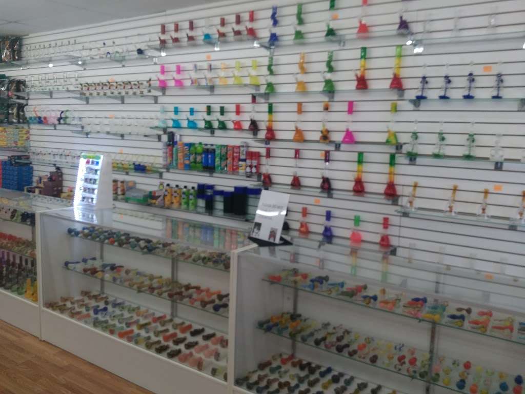 Ma Smoke Shop | 5008 W Northern Ave suite 5, Glendale, AZ 85302, USA | Phone: (602) 583-7543