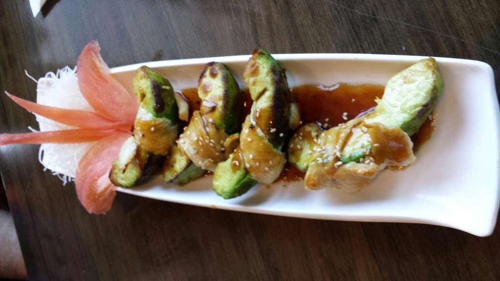 Sake Sushi | 328 Church Ave, Brooklyn, NY 11218, USA | Phone: (718) 851-5299