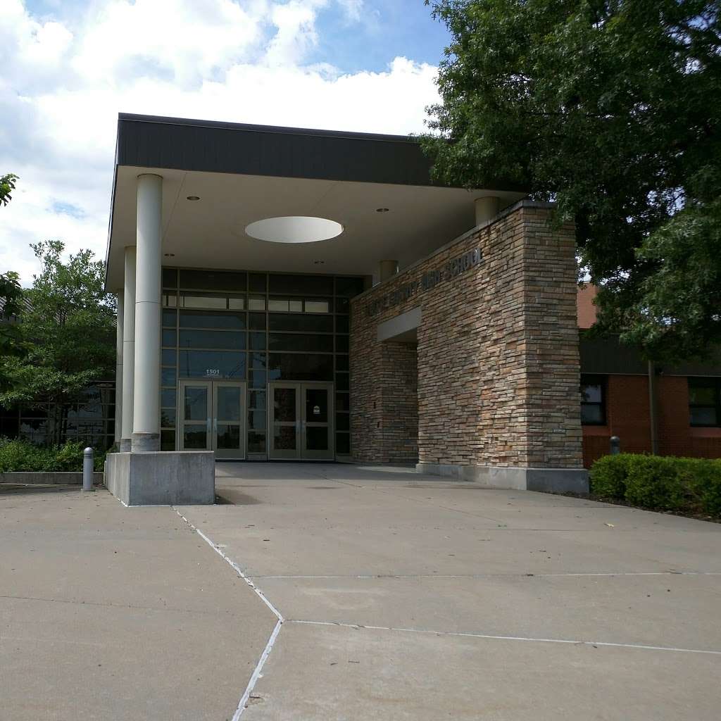 Platte County High School | 1501 Branch St, Platte City, MO 64079, USA | Phone: (816) 858-2822