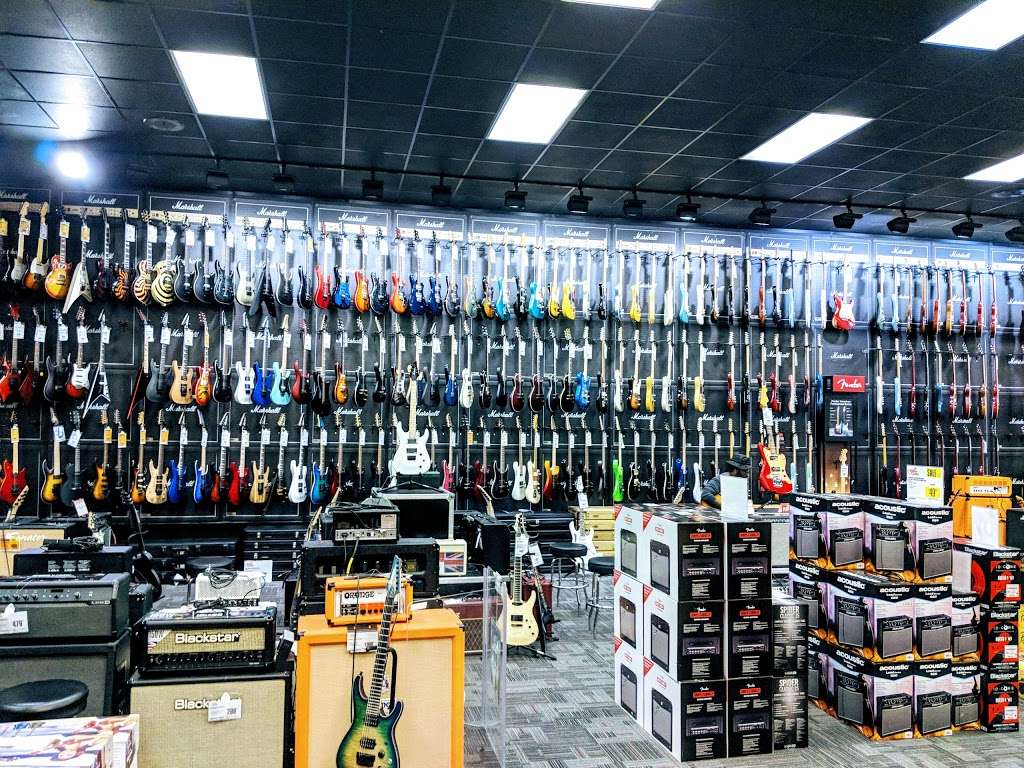 Guitar Center | 16745 North Fwy, Houston, TX 77090, USA | Phone: (281) 537-9100