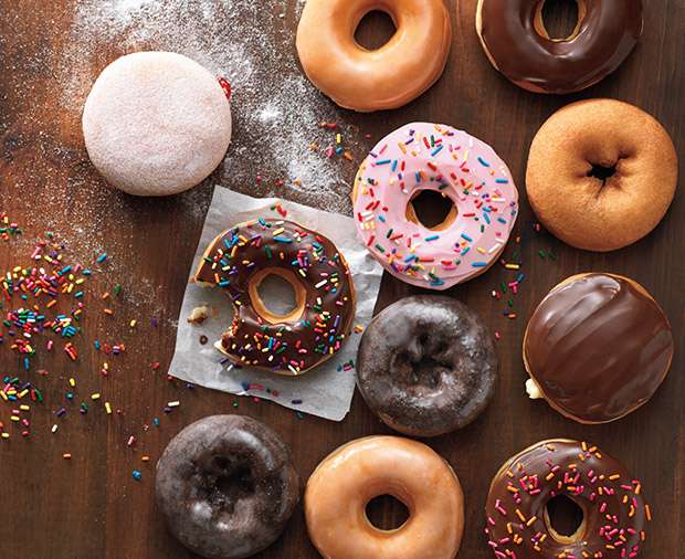 Dunkin | 246 E Main St, Norton, MA 02766, USA | Phone: (508) 285-7253