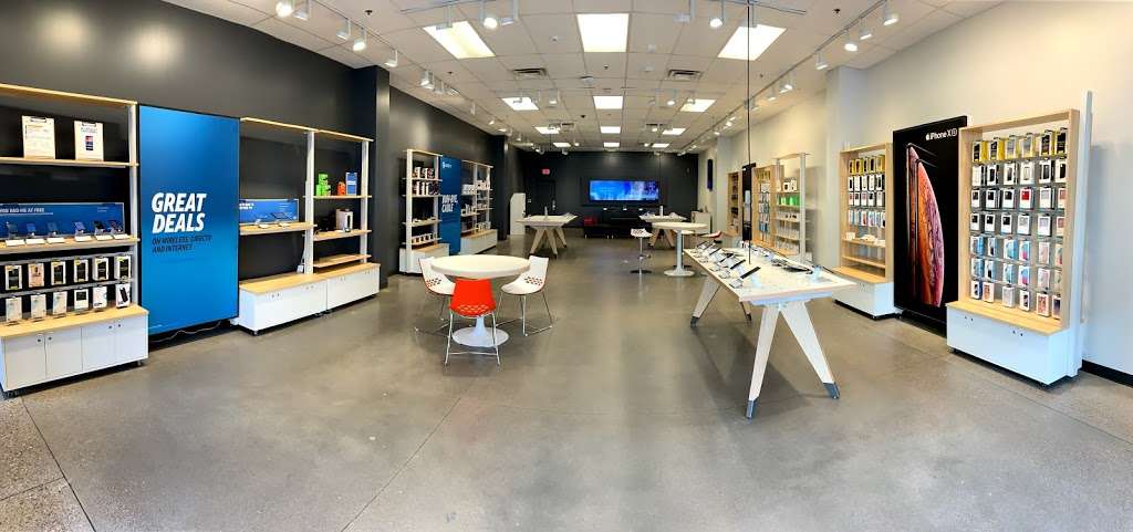 AT&T Store | 4976 Phoenix, Premium Outlets Way Space 818, Chandler, AZ 85226, USA | Phone: (480) 639-1855