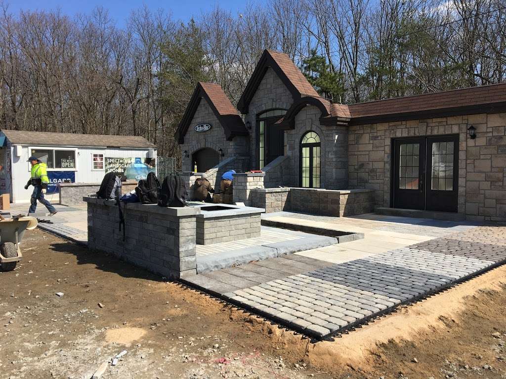 Route 34 Landscape Supply Yard | 2800 Ridgewood Rd, Wall Township, NJ 07719, USA | Phone: (732) 449-4818