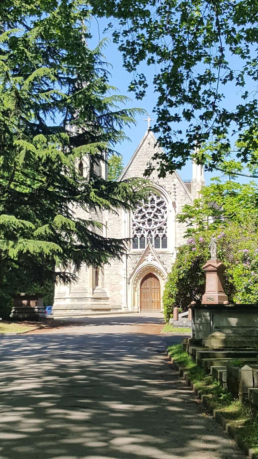 City of London Cemetery Church | London E12 5EN, UK