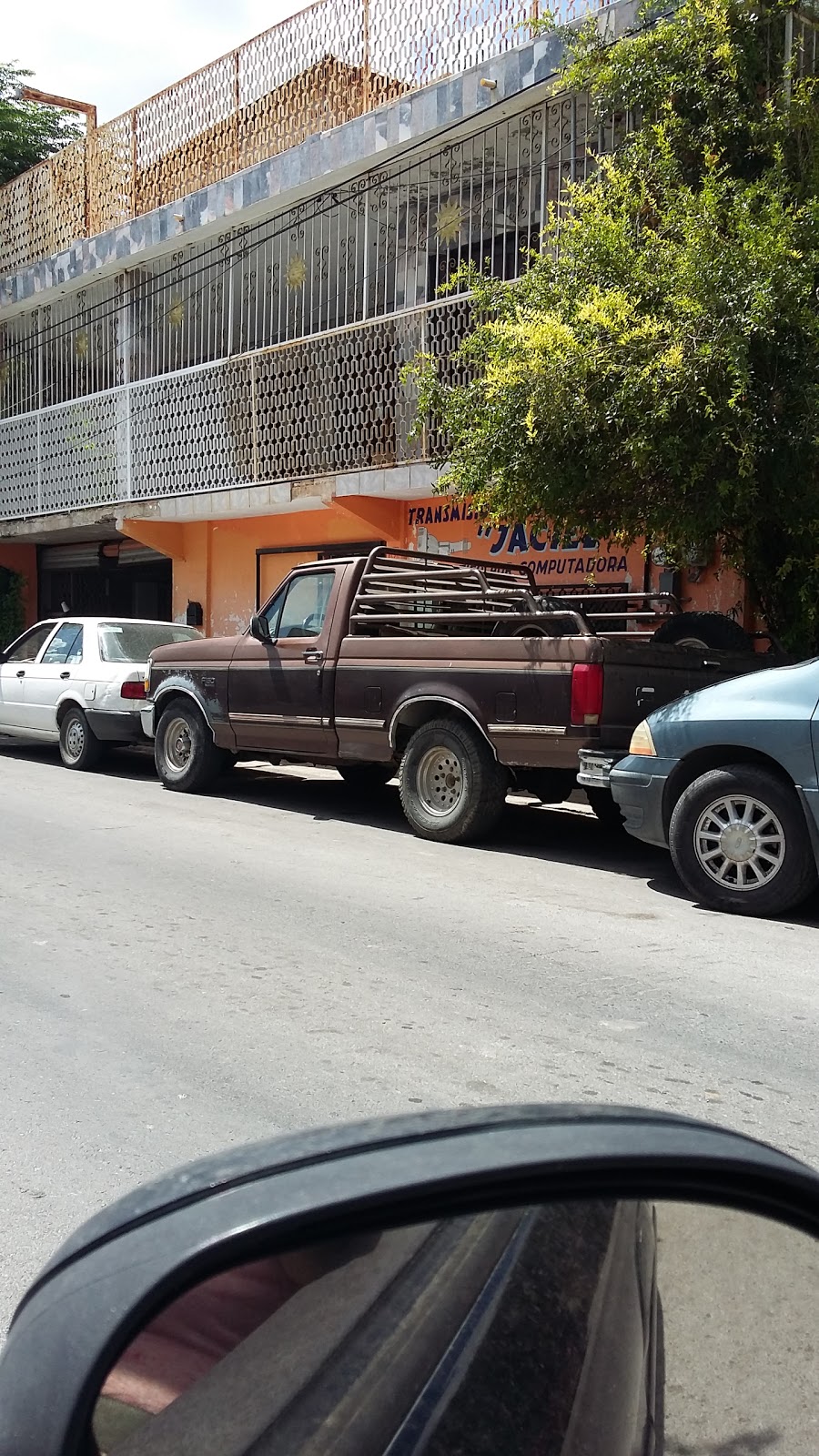 Transmisiones "Jaciel" | Calle Chihuahua 1844, Guerrero, 88240 Nuevo Laredo, Tamps., Mexico | Phone: 867 714 6384
