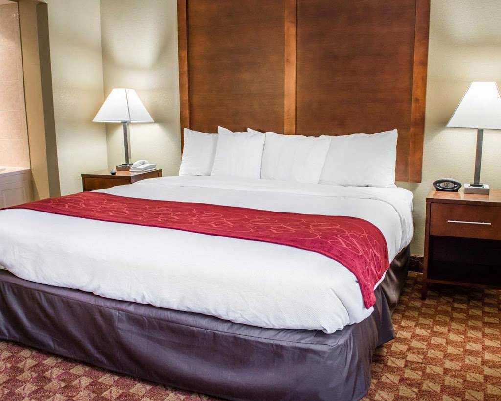 Comfort Suites | 1801 Dual Hwy, Hagerstown, MD 21740, USA | Phone: (301) 791-8100