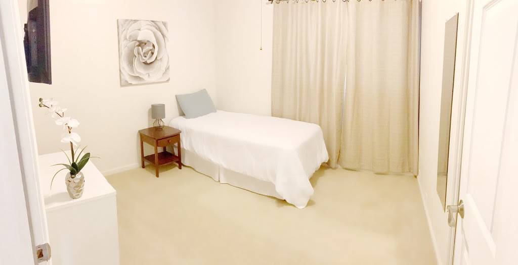 Serenity Care Home Hawaii Kai | 1072 Kalapaki St, Honolulu, HI 96825, USA | Phone: (808) 492-1033