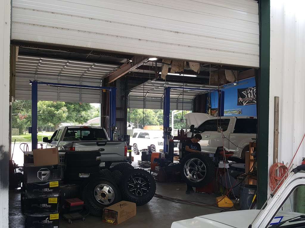 Maxxed Inc | 1401 Massey Tompkins Rd, Baytown, TX 77521 | Phone: (281) 837-7228