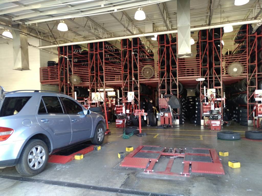 Discount Tire | 1910 N Power Rd, Mesa, AZ 85205 | Phone: (480) 807-0984