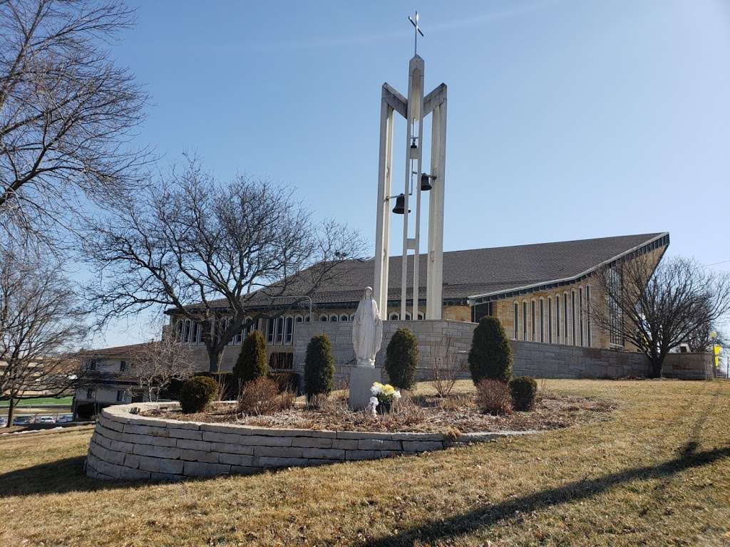 St Marys Catholic School | 520 E Newhall Ave, Waukesha, WI 53186, USA | Phone: (262) 896-2932