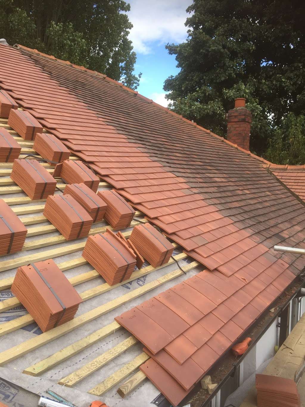 PJS & Sons Roofing Ltd | Lea Cottage ,Southend Road, Billericay CM11 2PT, UK | Phone: 07837 230576