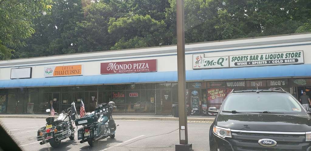 Mondo Pizza Restaurant and Catering | 540 NJ-10, Randolph, NJ 07869 | Phone: (862) 244-9844