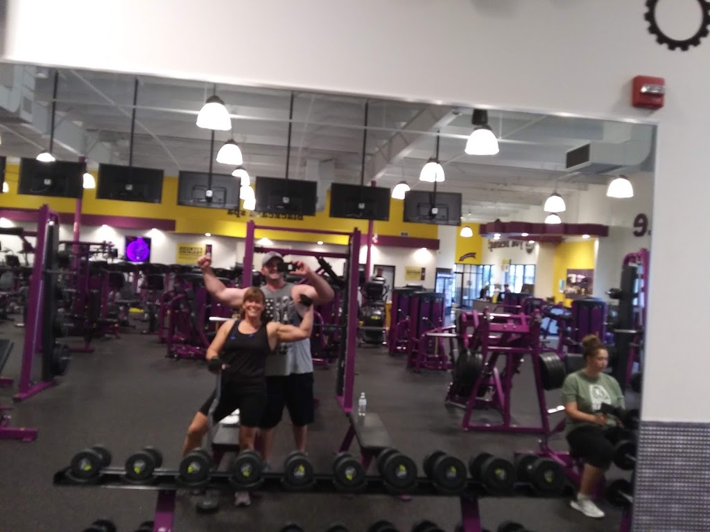 Planet Fitness | 1707 Melody Ln, Greenfield, IN 46140, USA | Phone: (317) 467-8200