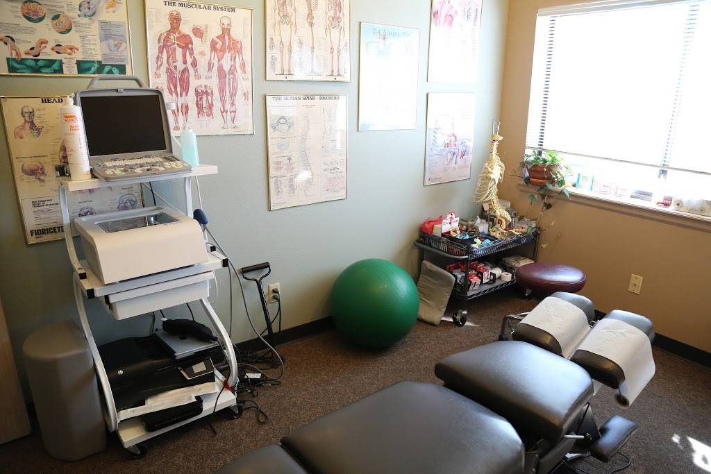 Springs Chiropractic | 1802 Chapel Hills Dr suite e, Colorado Springs, CO 80920, USA | Phone: (719) 531-7188