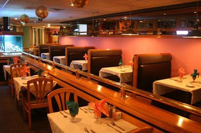 The Colosseum Restaurant | 264 N Broadway # 101, Salem, NH 03079, USA | Phone: (603) 898-1190