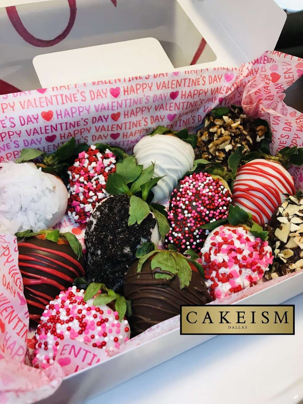 Cakeism Dallas | 1321 Briar Hollow Ln, Garland, TX 75043, USA | Phone: (214) 606-4361