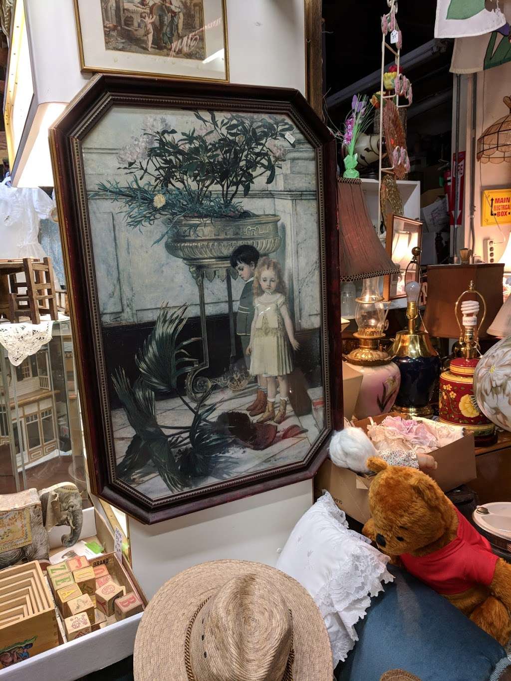 Doll Mercantile | 1510 Bodega Ave, Petaluma, CA 94952, USA | Phone: (707) 765-6935