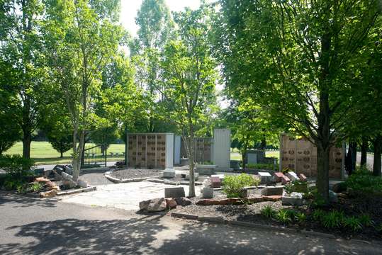 Whitemarsh Memorial Park | 1169 Limekiln Pike, Ambler, PA 19002, USA | Phone: (215) 646-7500
