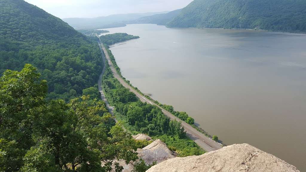 Plum Point Park Plum Point Park, New Windsor, NY 12553, USA BusinessYab