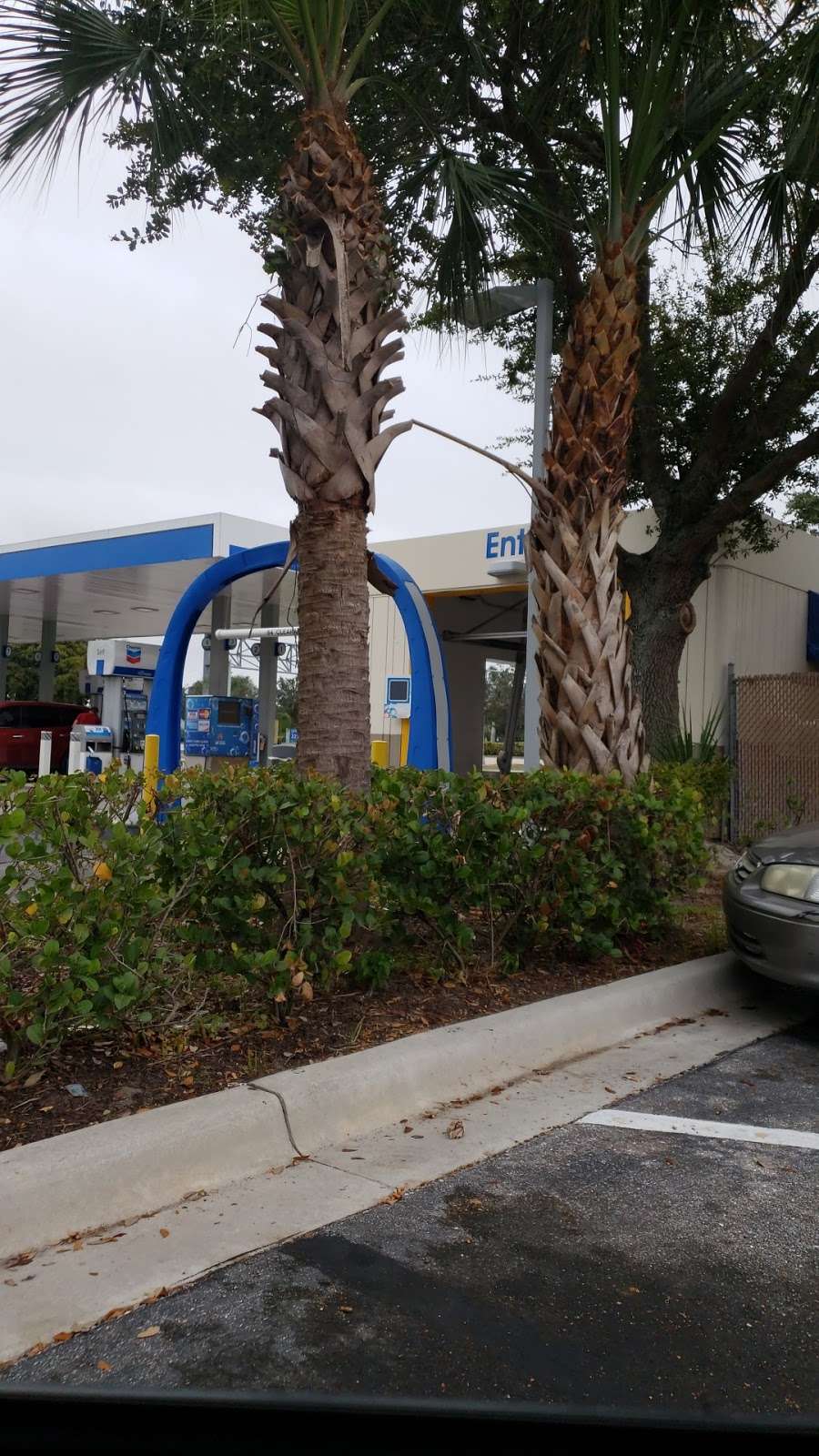 Car Wash | 4128 W Blue Heron Blvd, West Palm Beach, FL 33404, USA