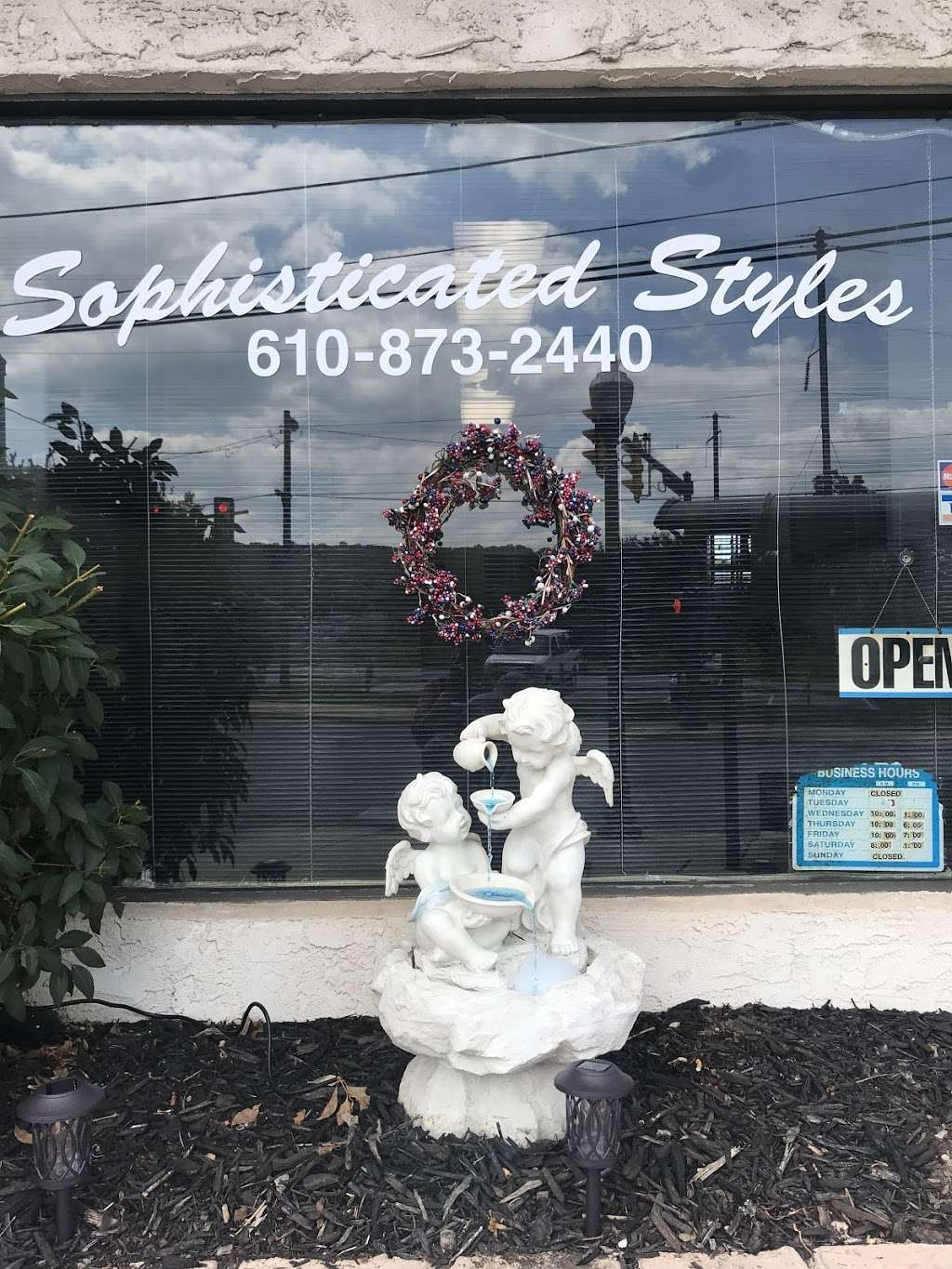 Sophisticated Styles | 151 W Lancaster Ave, Downingtown, PA 19335, USA | Phone: (610) 873-2440