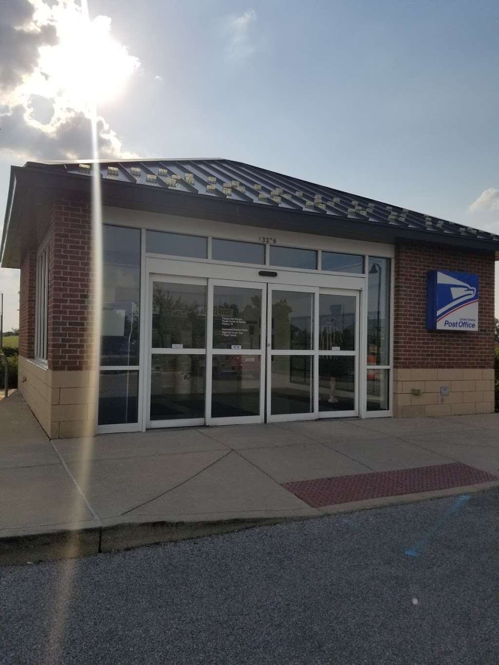 United States Postal Service | 13326 Overview Dr, Fishers, IN 46037 | Phone: (800) 275-8777