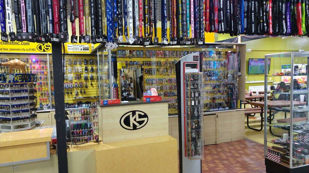 Car Key Specialist Inc | 14650 Parthenia St, Panorama City, CA 91402, USA | Phone: (818) 893-9270